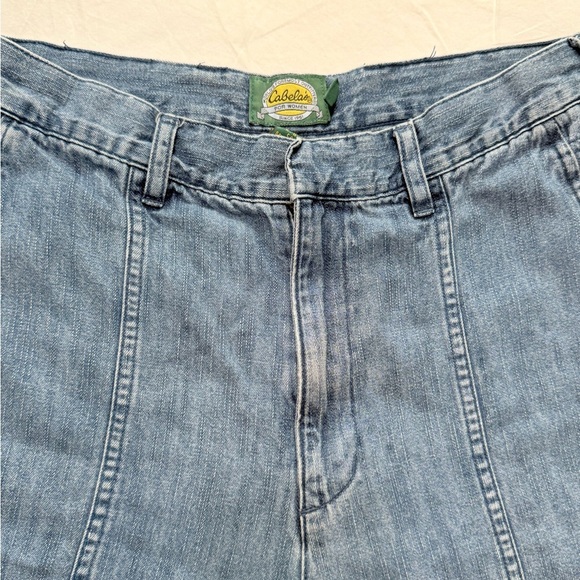 Cabela’s Women’s Denim Shorts Size 10 – Classic Casual Style - Picture 2 of 8